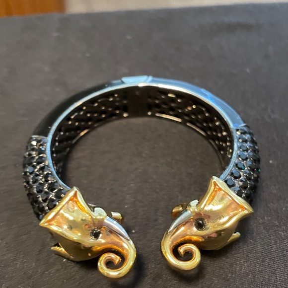 Joan Boyce "Trunks Up" Bracelet - Picture 3 of 4